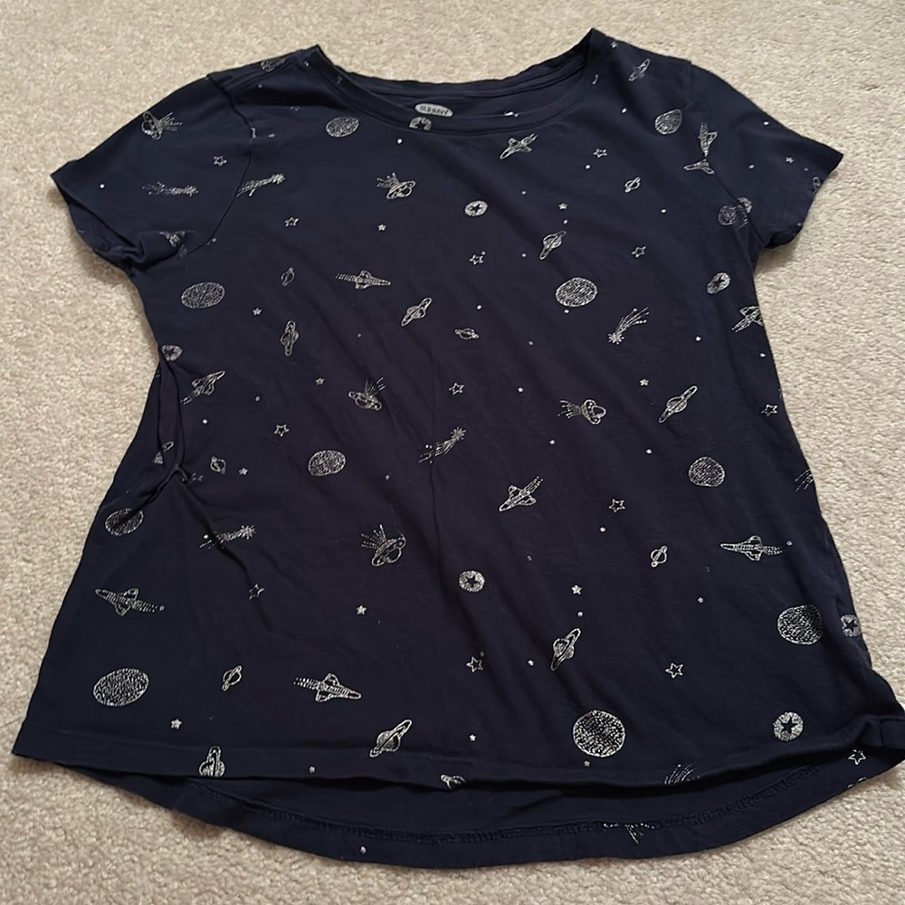 Old Navy girls large space theme, dark blue and silver hi-low short sleeve shirt